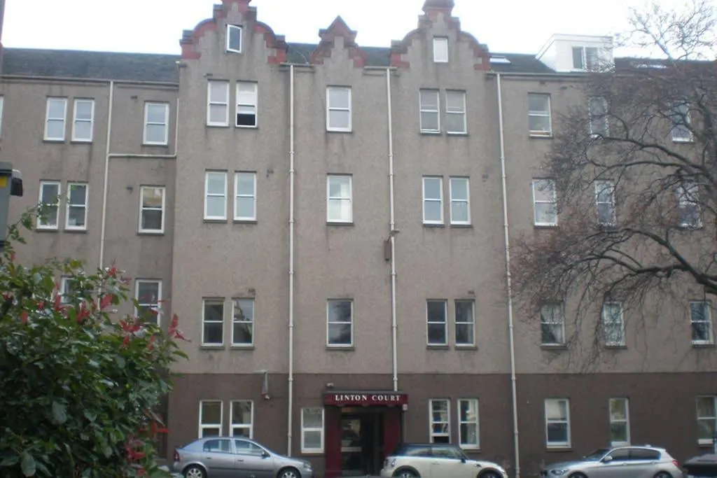 2 Bedroom Apartment With Park View Edinburgh