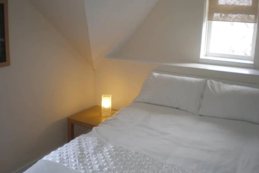 2 Bedroom Apartment With Park View Edinburgh United Kingdom